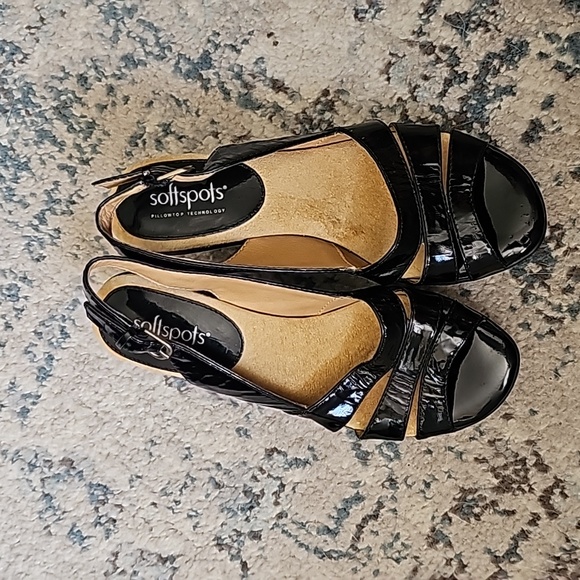 Soft spots, Neima, Comforting, size 5.5M, preowned, great condtiion - Picture 5 of 5